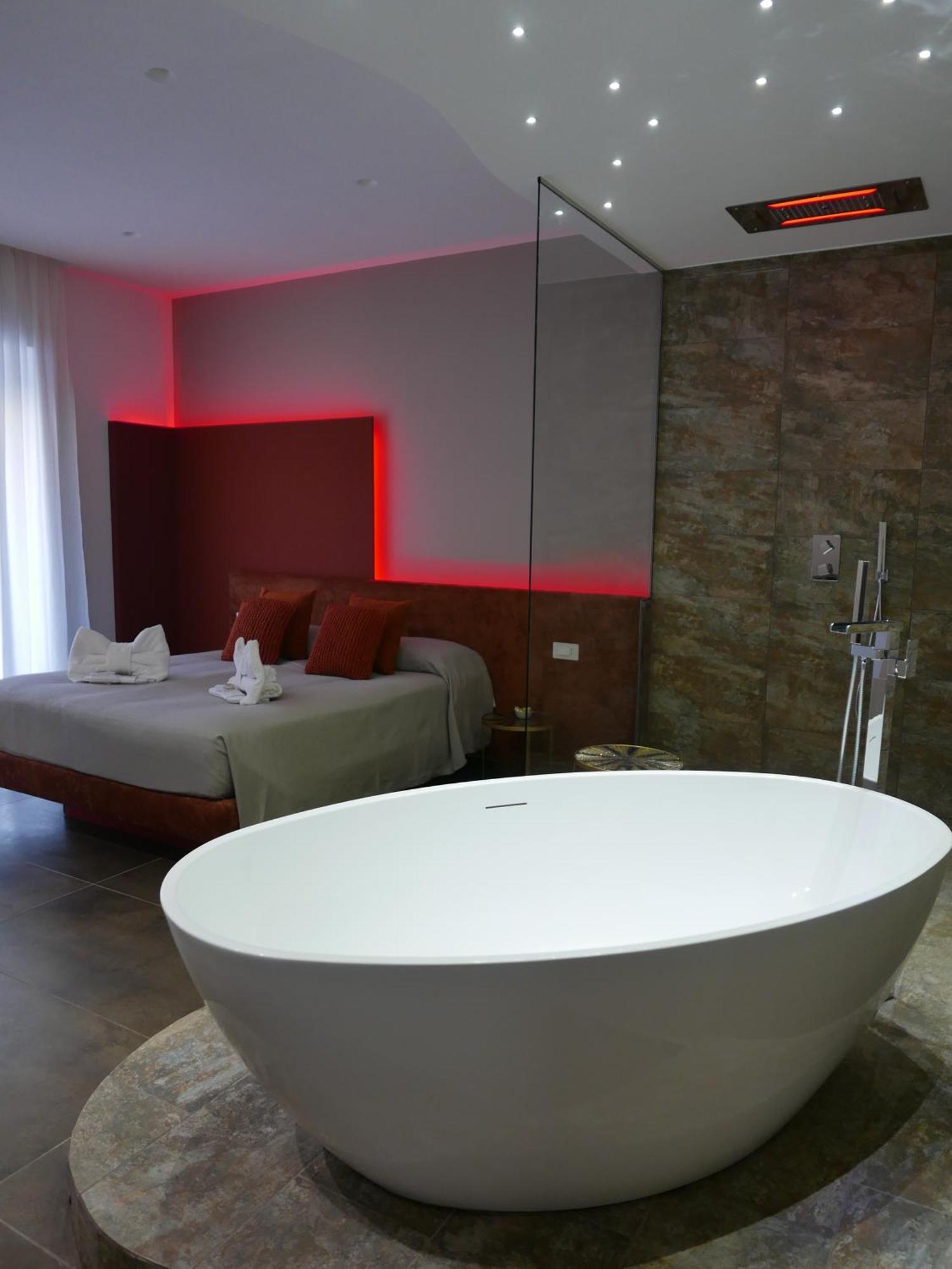 Re Lazzarone Suite Napoli Bagian luar foto