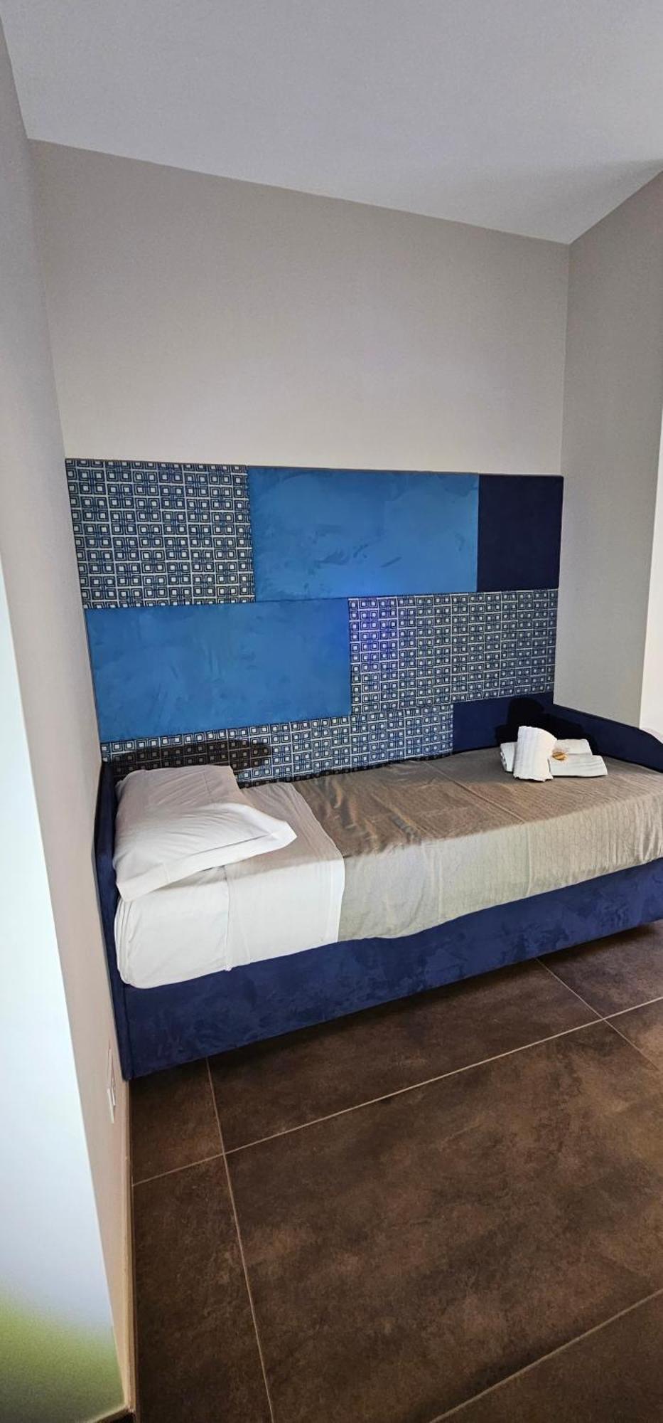 Re Lazzarone Suite Napoli Bagian luar foto