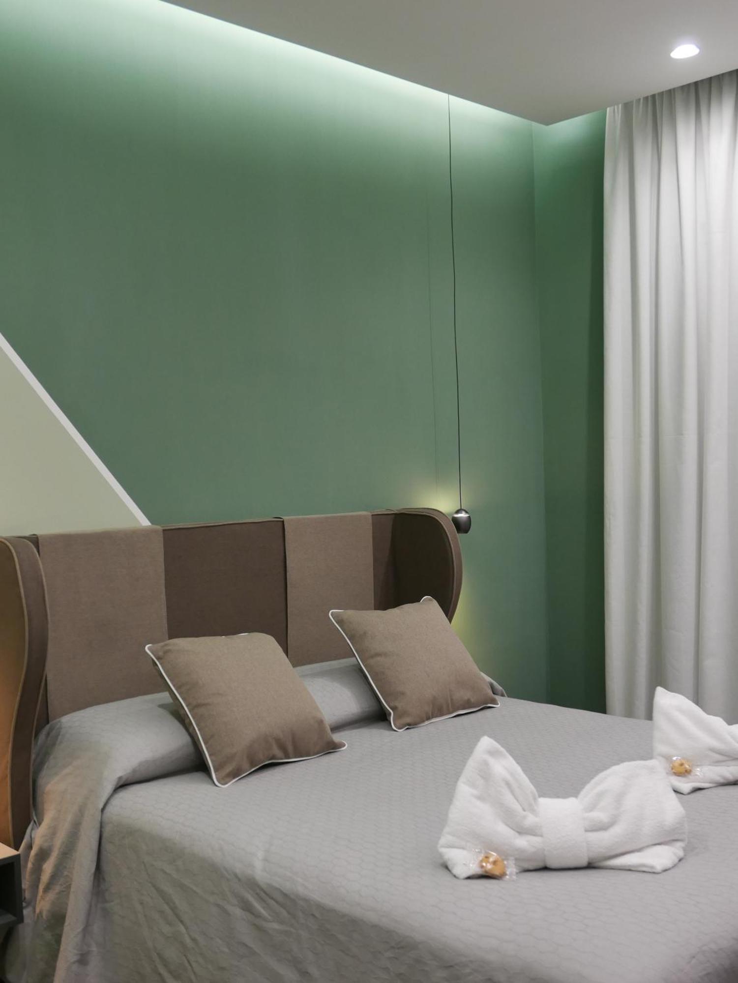 Re Lazzarone Suite Napoli Bagian luar foto